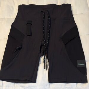 lululemon athletica hiking Black Athletic shorts